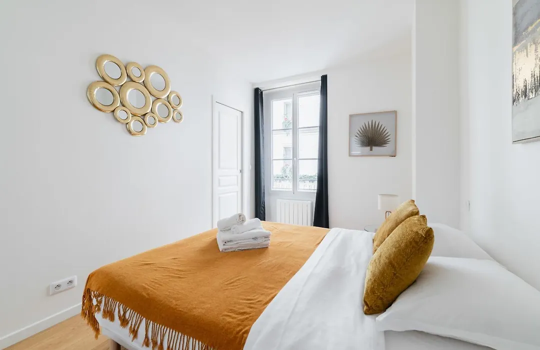 2 Pieces Renovee A Neuf Paris 5 - 4P - Flat-Guest-1